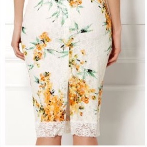 🧡Eva Mendes Floral Pencil Skirt🧡 - Picture 8 of 8